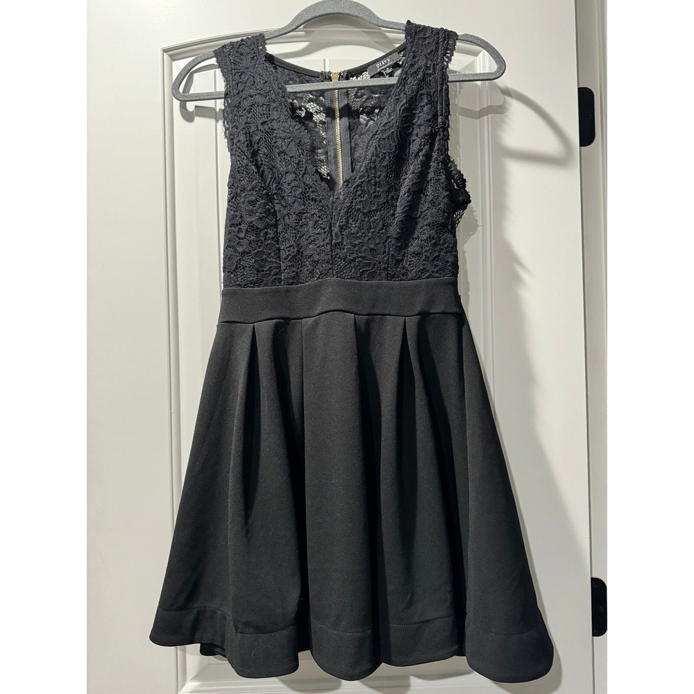 Privy cocktail dress